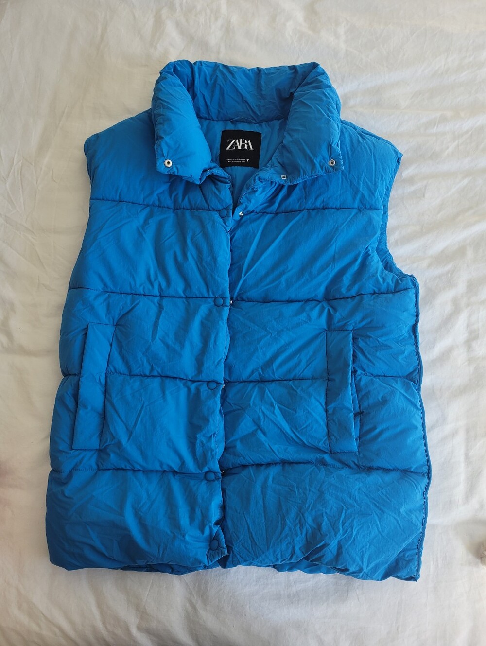 Light Blue Puffer Vest - Women's Sleeveless Jacket